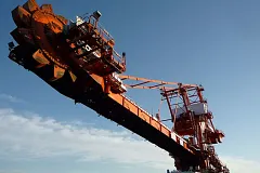 stacker and reclaimer