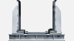Guide troughs for long travel gliding