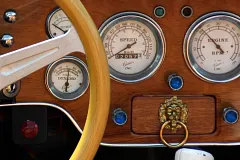 vintage car speedometer