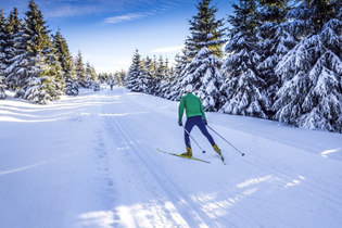 Skiers as comparison to cables in cold applications